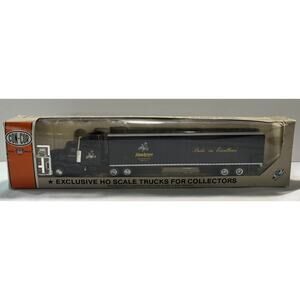 Con-Cor Route 66 0004-001074 Hawkeye T600A Kenworth Tractor w/ 45Ft Trailer